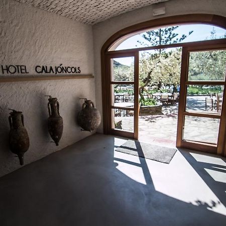 Hotel Cala Joncols Roses Bagian luar foto