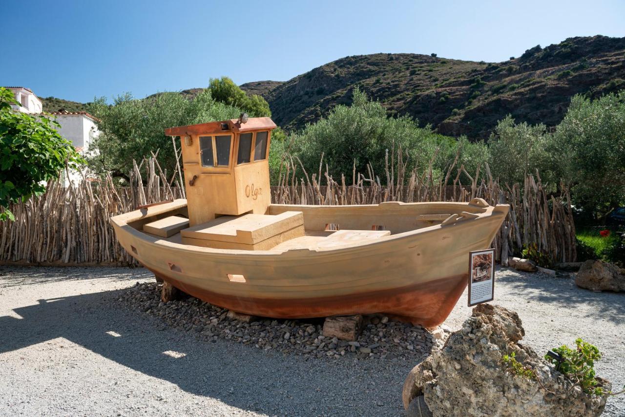 Hotel Cala Joncols Roses Bagian luar foto
