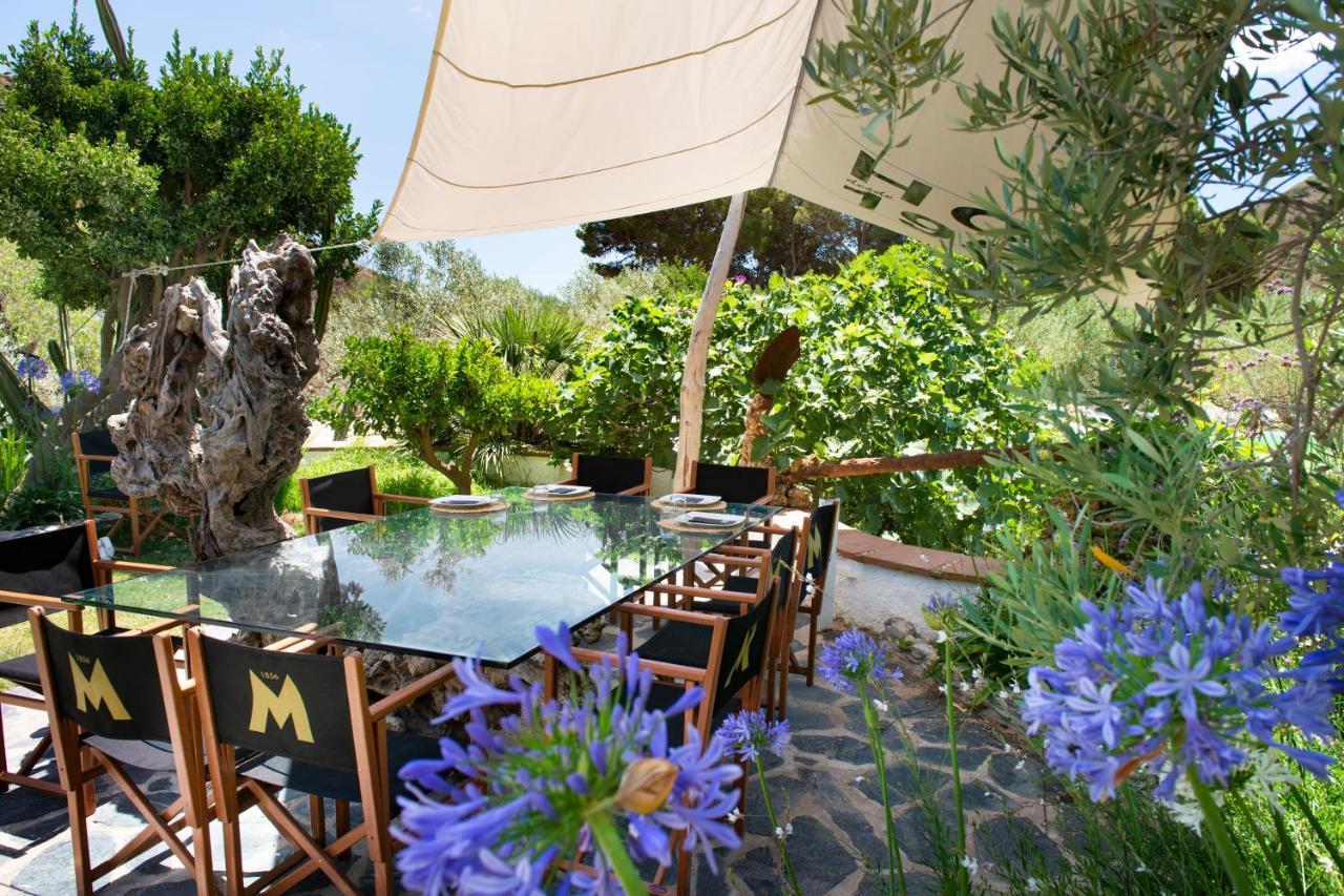 Hotel Cala Joncols Roses Bagian luar foto
