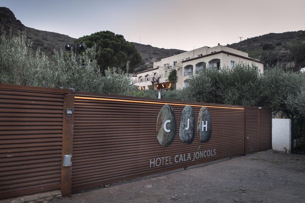 Hotel Cala Joncols Roses Bagian luar foto