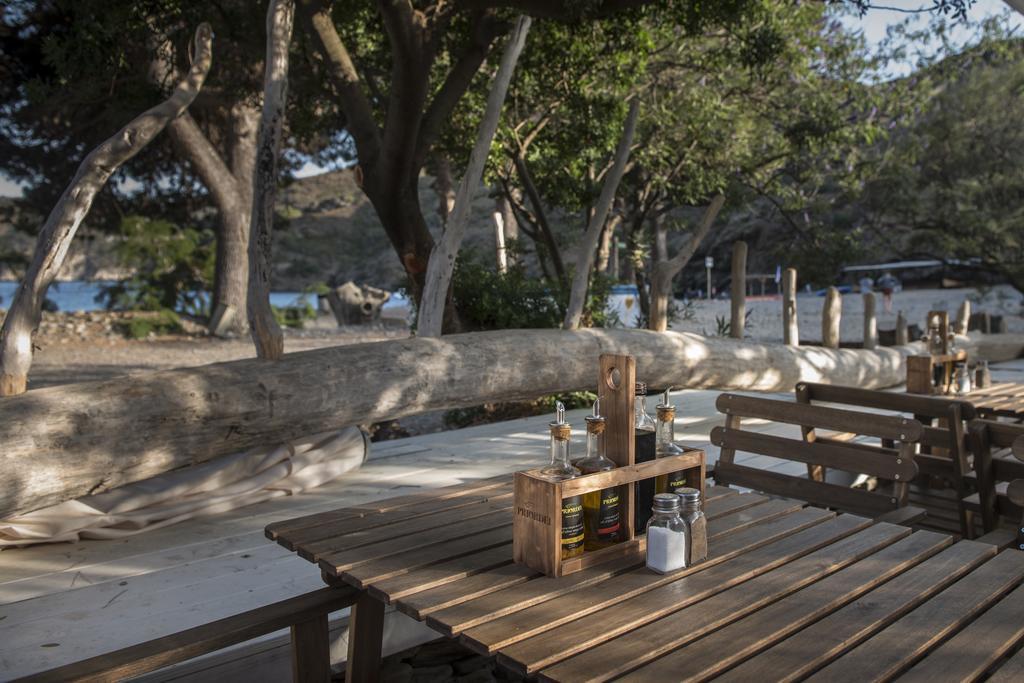 Hotel Cala Joncols Roses Bagian luar foto